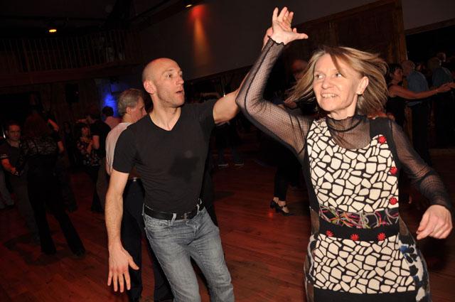 min 2011 02 20 station danse 255